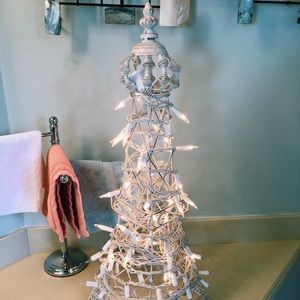 Decorative Rustic Eiffel Tower w/ Lights ✨✨